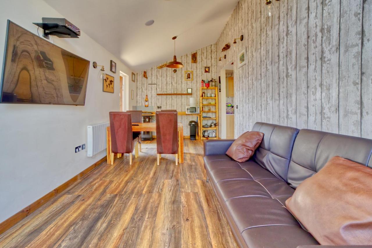 ClackmannanBraeside Cabinアパートメント エクステリア 写真